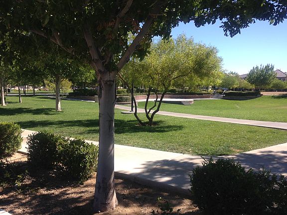 3rd image of 8476 Garside Dr