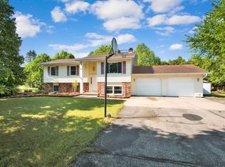 3301 Larry Dr, Plover, WI 54467