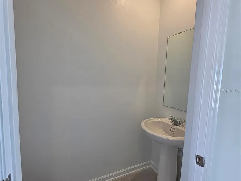 3382 Alexander Dr — Photo 6