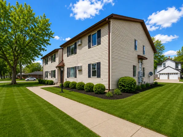 210 W Center St, 210 W Center St #16, Conrad, IA 50621