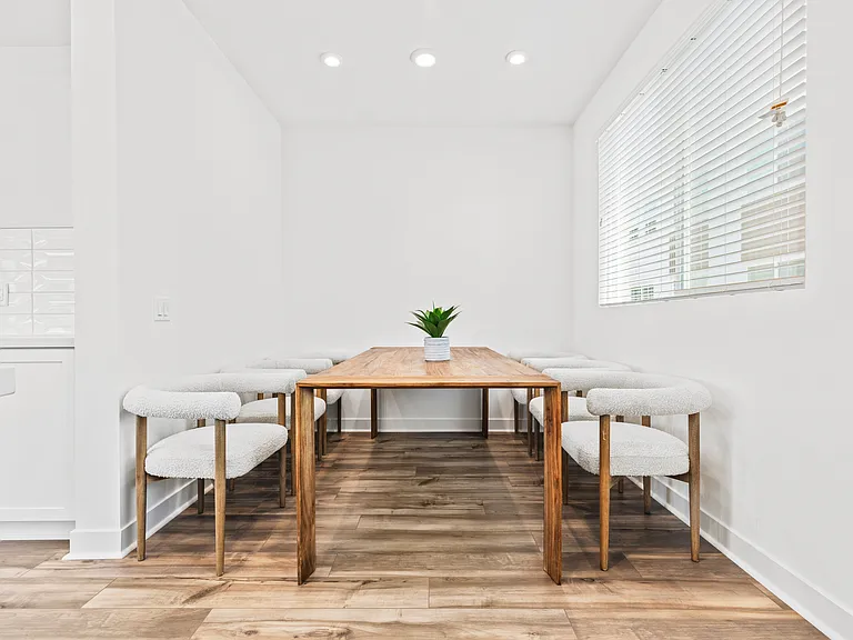 609 S Lyon St — Photo 11
