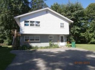 13 Waverly St #A, Rochester, NH 03867