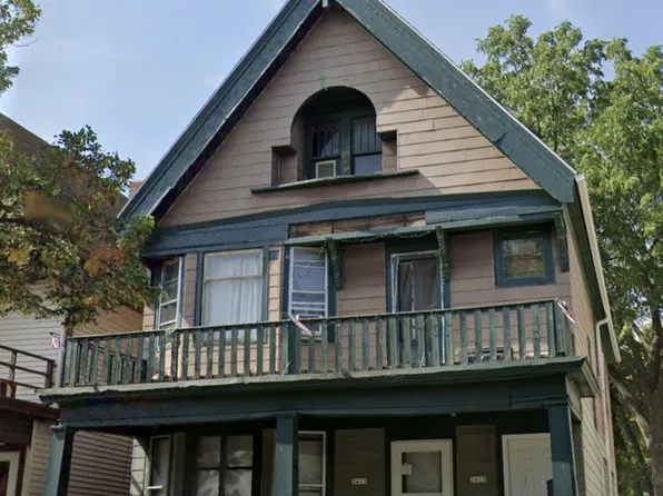 2415 N 37th St, Milwaukee, WI 53210