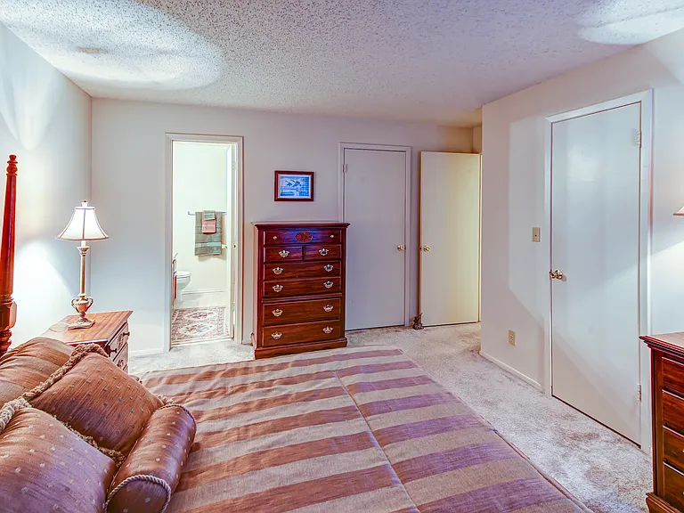 Royal Hills — Photo 9