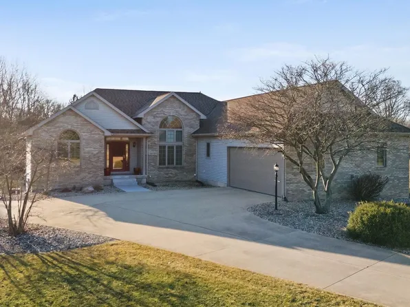 4109 E Paddock Dr, Leesburg, IN 46538