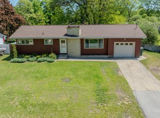 3436 Butler Dr, Norton Shores, MI 49441