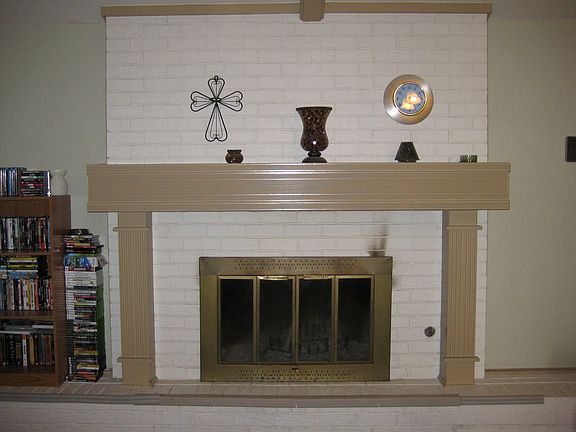 4th image of 1905 Sidney Dr