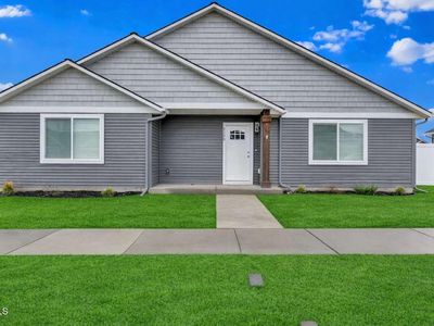 6208 W Bowmore Ln, Rathdrum, ID, 83858