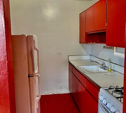 4th image of 34-43 60th St #1B