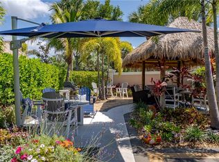 13567 Snook Cir, Naples, FL 34114