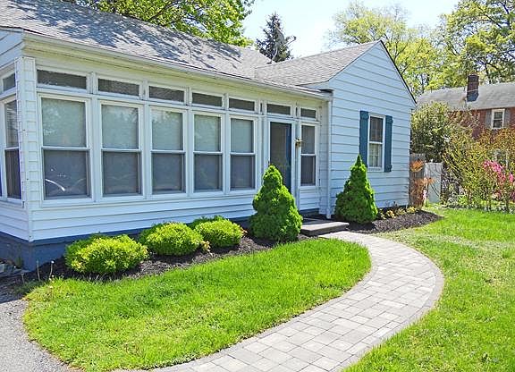 Paver Patio to Front Entrance