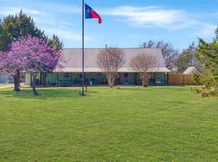 1511 N Walnut Grove Rd, Midlothian, TX