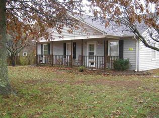 982 Rocky Ridge Rd, Enoree, SC 29335