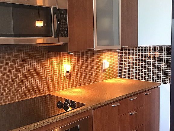 5th image of 111 N 12th St Unit 1512