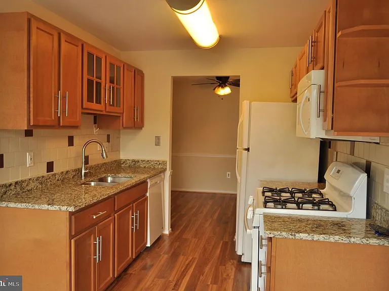 8723 Hayshed Ln #31 — Photo 15