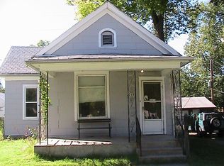 2019 SW Central Park Ave, Topeka, KS 66604