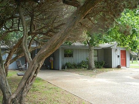 1st image of 601 Whitfield Dr