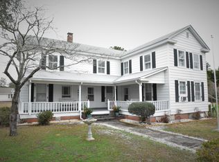 176 Salter Dr, Atlantic, NC 28511