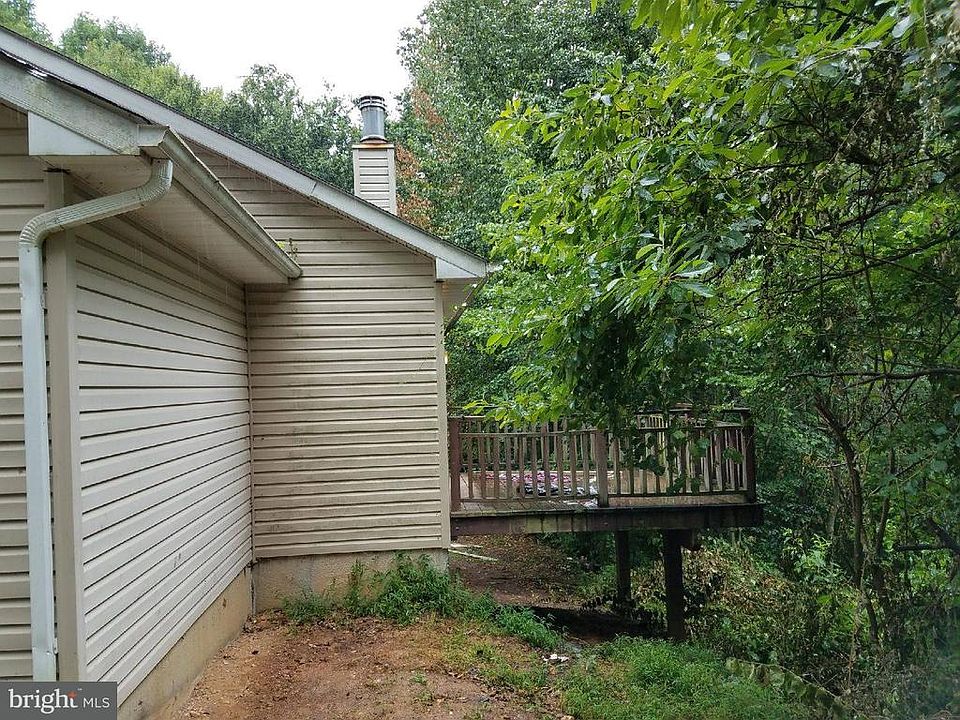 2nd image of 138 Wenzel Rd