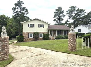 119 Ingleside Dr, Fayetteville, NC 28303