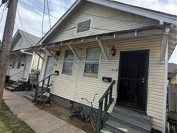 3rd image of 2824 S Johnson St