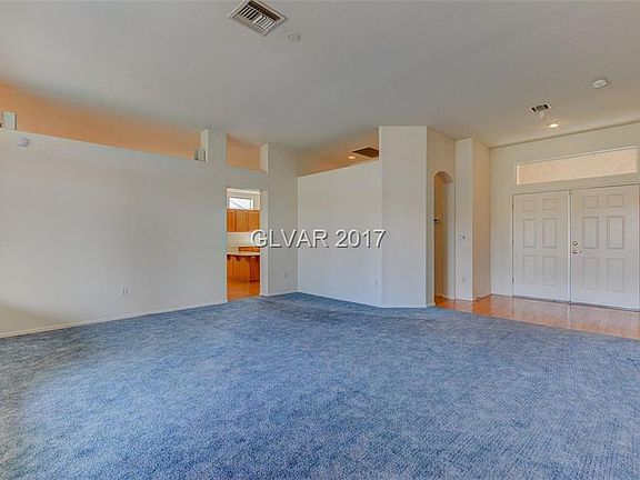 4th image of 3008 Hawksdale Dr