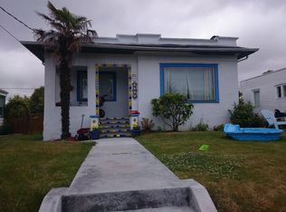 8334 25th Ave NW, Seattle, WA 98117