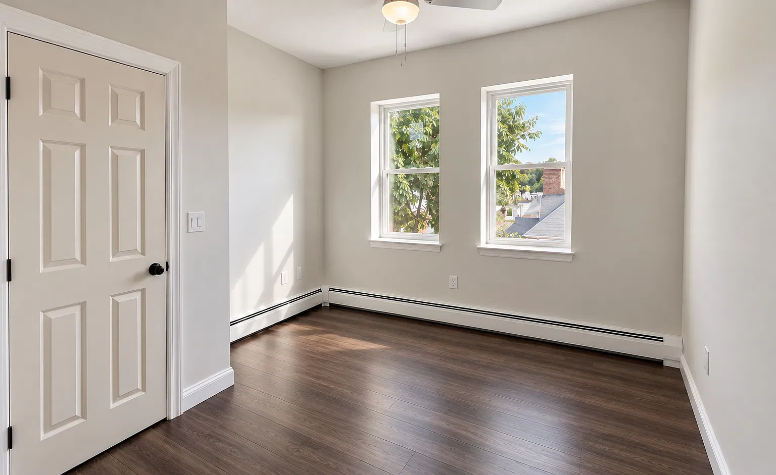 2 bed, 950 sqft, $2,500 — Photo 3
