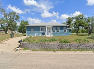 520 E Garfield Ave #A, Sterling, KS 67579