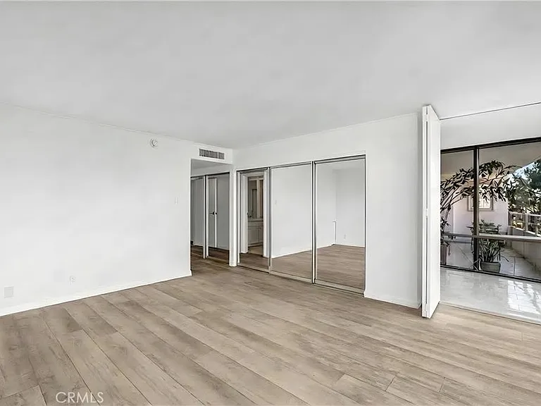 4337 Marina City Dr #149 — Photo 21
