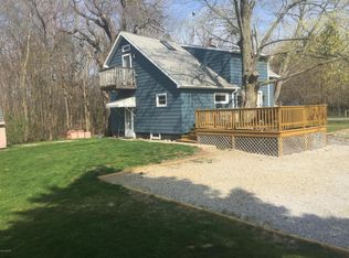 6780 Warren Woods Rd, Three Oaks, MI 49128