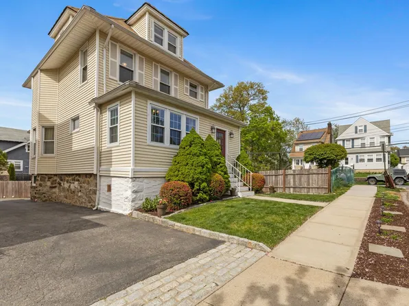 42 Schley Avenue, New Rochelle, NY 10801