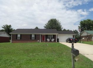 111 Elkwood Rd, Hazel Green, AL 35750