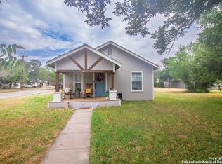 801 E FANNIN, Beeville 78102