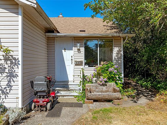 5th image of 508 Davida Ave