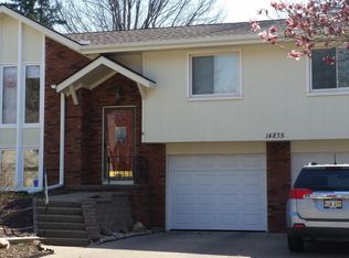 14835 Hillside Plz, Omaha, NE 68154