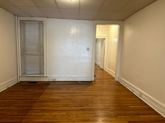 3rd image of 366 Pine St APT 1