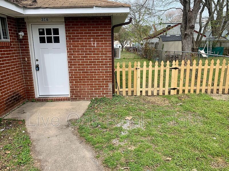 1st image of 316 Woodview Ave