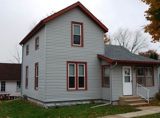 509 Center St, Cambria, WI 53923
