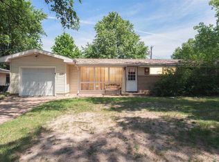 1312 Derby St, Salina, KS 67401