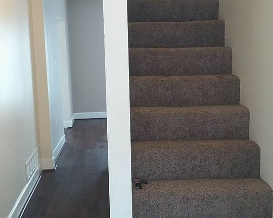 Main hallway/entrance