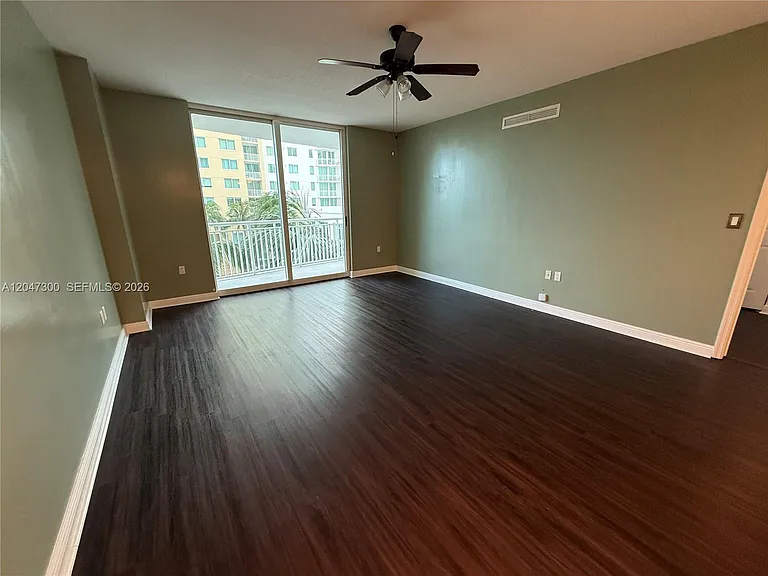 1745 E Hallandale Beach Blvd #304W — Photo 5