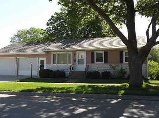 721 S Virginia Ave, Mason City, IA 50401