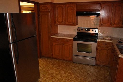 4th image of 235 N Glenwood Ave