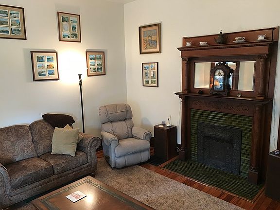 3rd image of 373 Church St