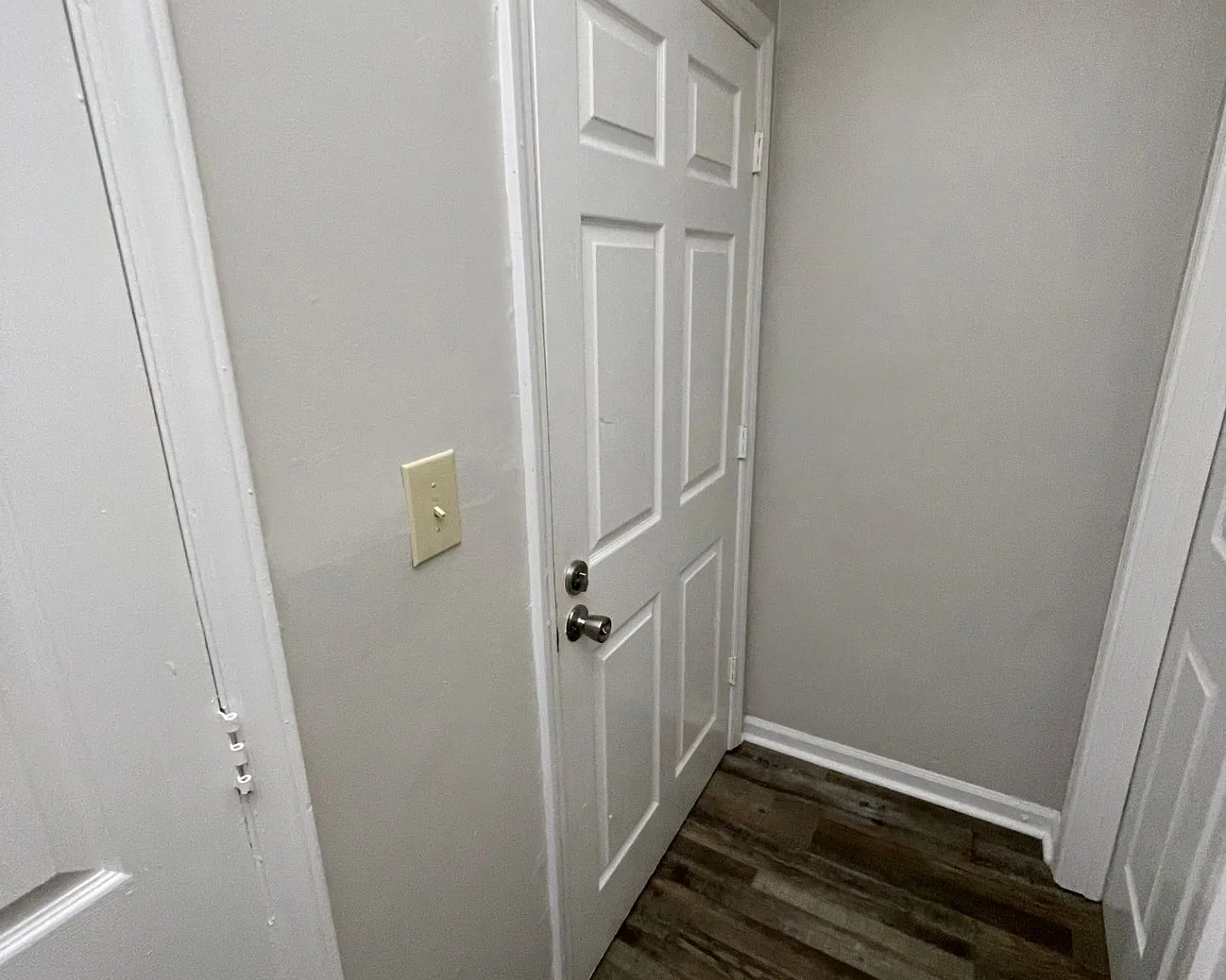 1 bed, 420 sqft, $890 — Photo 3