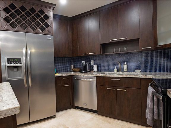 3rd image of 1723 NE Miami Gardens Dr APT 235