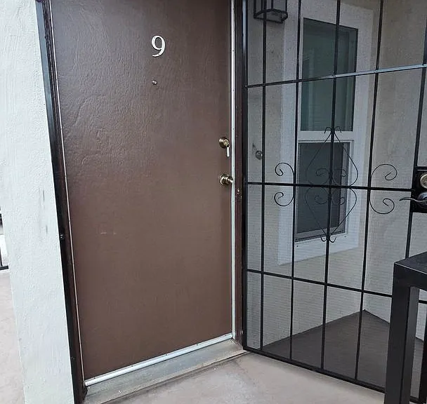 2138 Balboa Ave — Photo 36