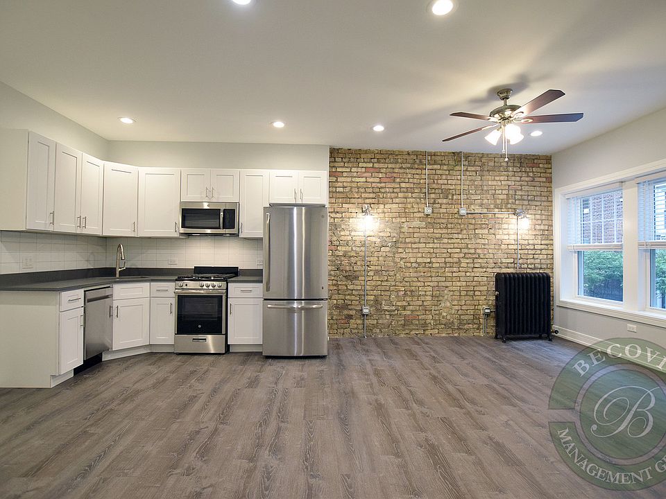 1st image of 1057 W Glenlake Ave #3