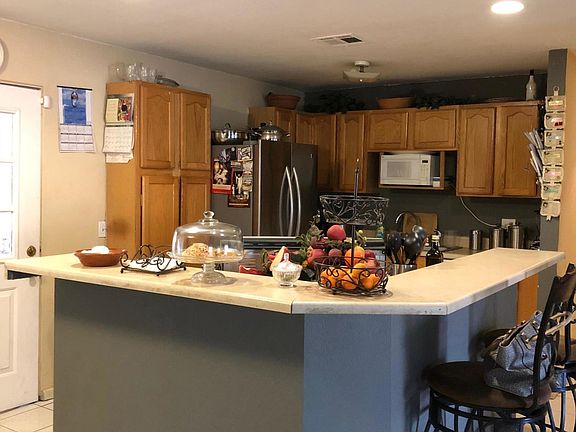 5th image of 2031 W Missouri Ave